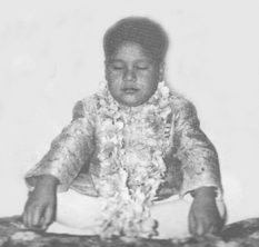 Prem Rawat in meditation c1960
