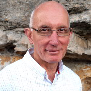 Building a real online home business is possible today if you're prepared to follow these two hard-won principles of success